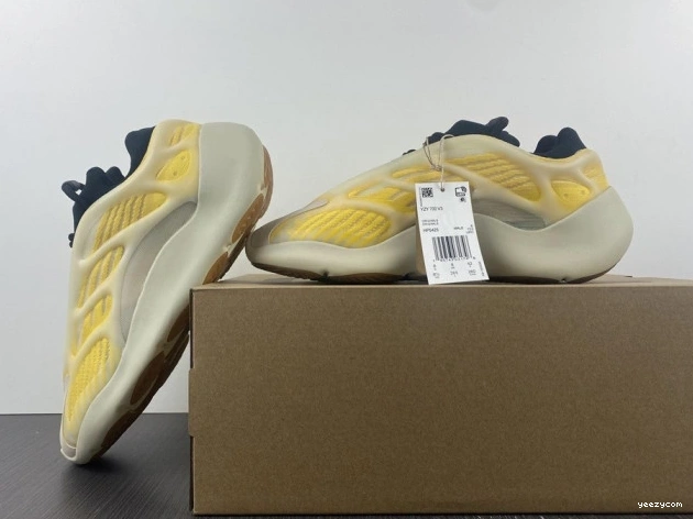 HP5425 Adidas Safflower V3 Yeezy Mono 700 0712